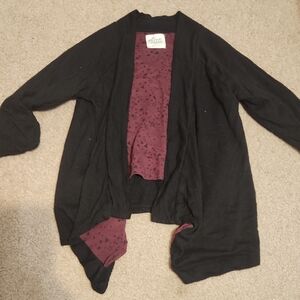 GreenTea Black and Purple Cardigan
